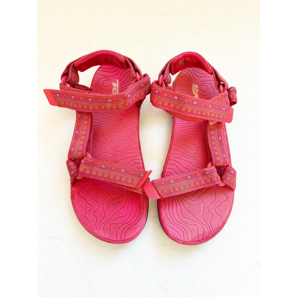 Teva hurricane Pink adjustable sport hiking sandal kids 6 or 7.5 Women's